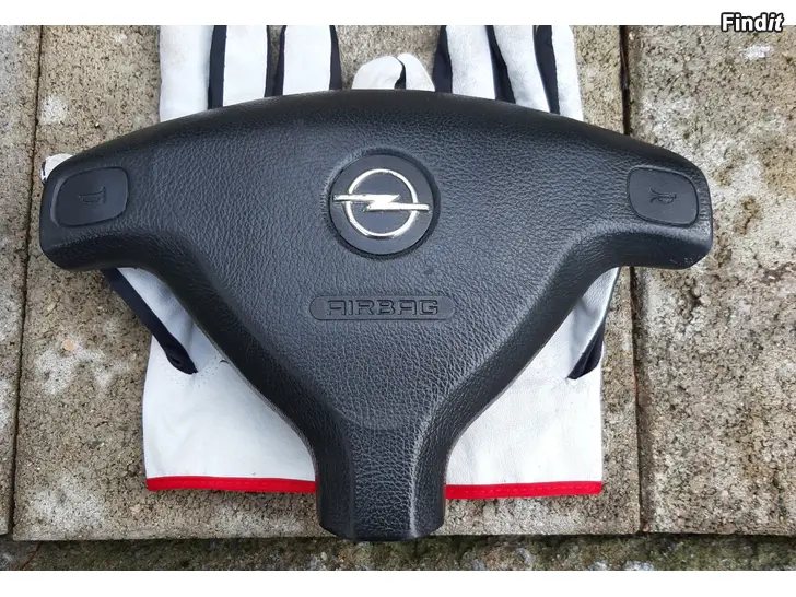 Myydään Ratin airbag Opel Astra G