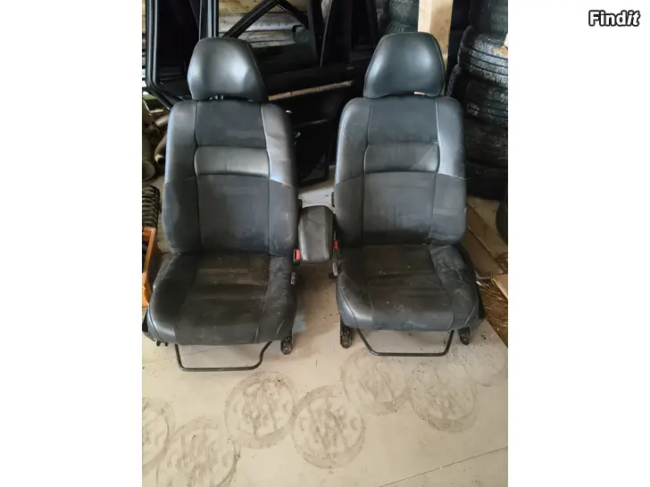 Säljes Volvo s40 säten