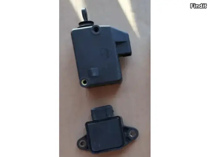 Myydään Tyhjäkäyntianturimoottori kaasuläpäanturi kampiakselinanturi asennon tunnistin