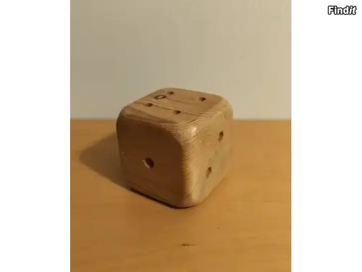 Säljes Kissa pikku kuu puunoppaa