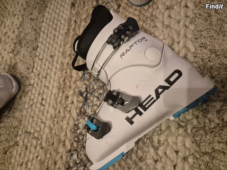 Säljes Slalom skor 21 cm 21.5cm Head Raptor