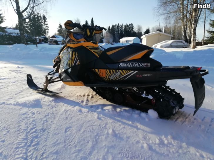 Säljes Ski doo mxz xrs 600 e-tec