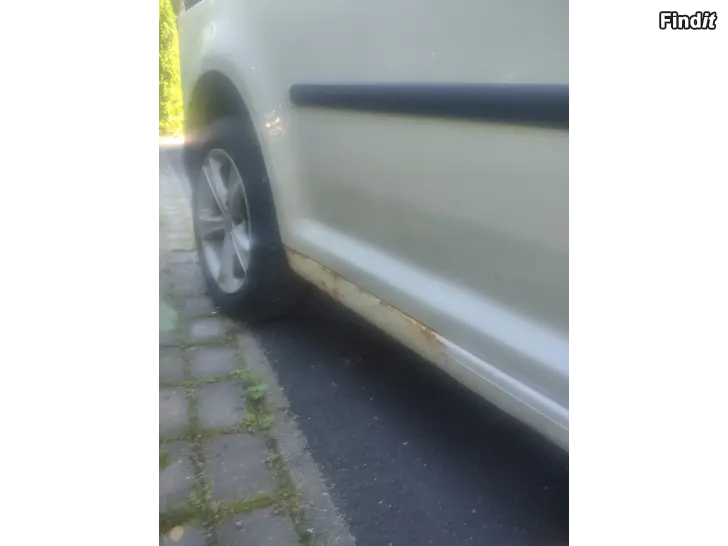 Myydään Myydään