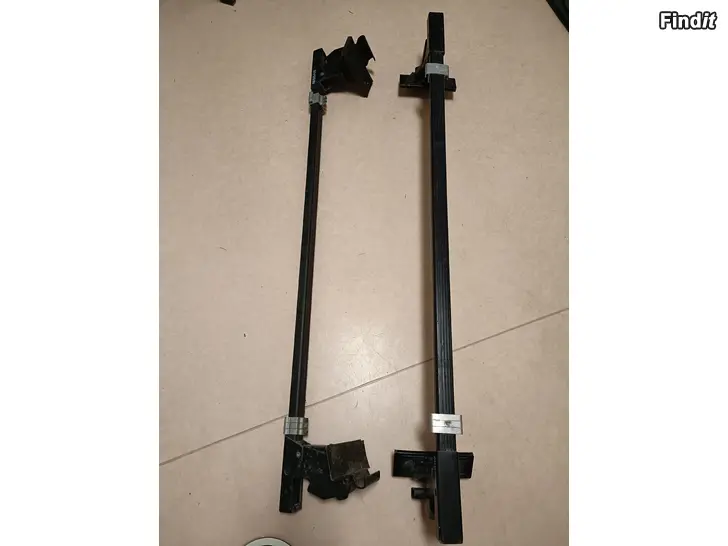 Säljes Nissan takräcken