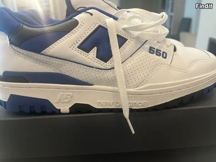 Myydään New Balance -tennarit BB550SN1 -koko 44