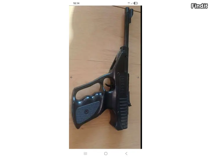 Myydään 2x vintage luft pistol