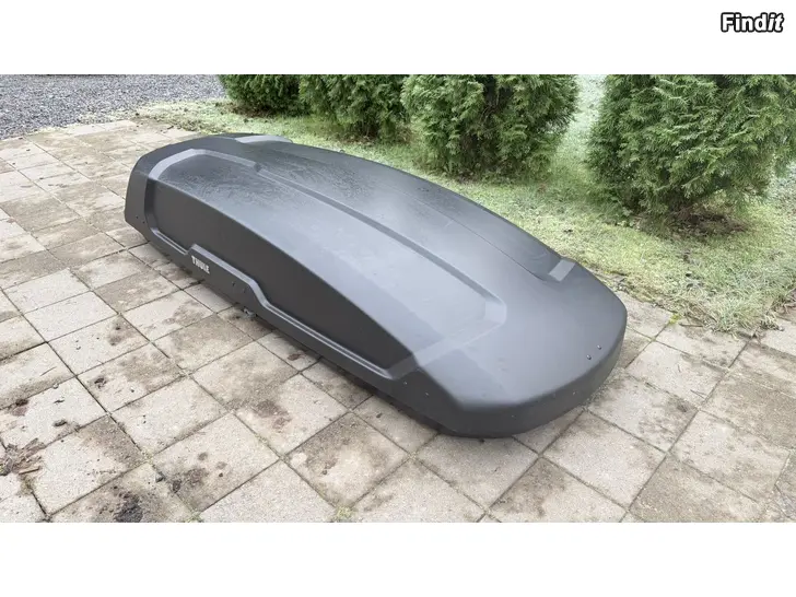 Säljes Thule force XT XL black matte  500 L skidbox