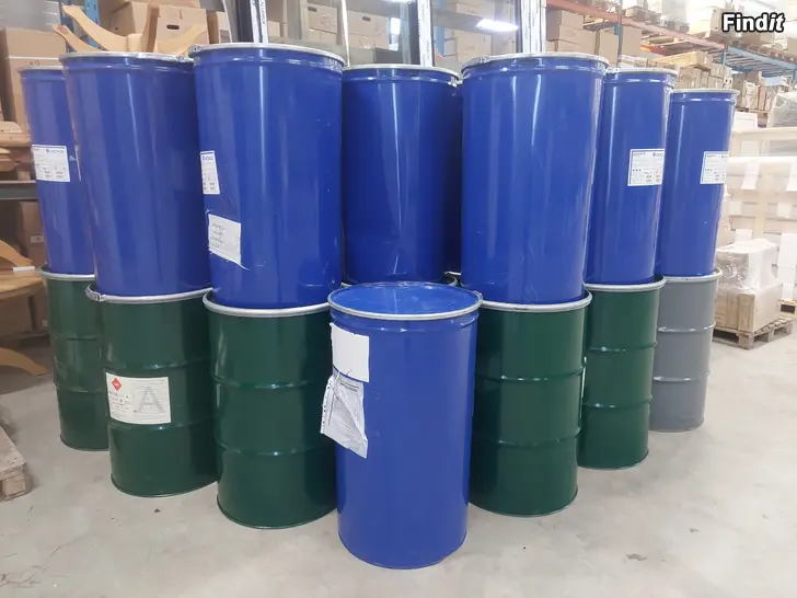 Säljes Metalltunna / Metallfat med lock 200L