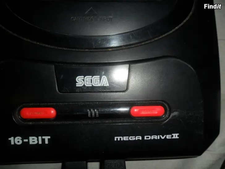 Myydään sega mega drive 2