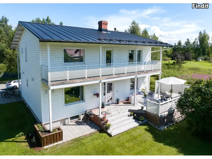 Myydään Hus i Maxmo