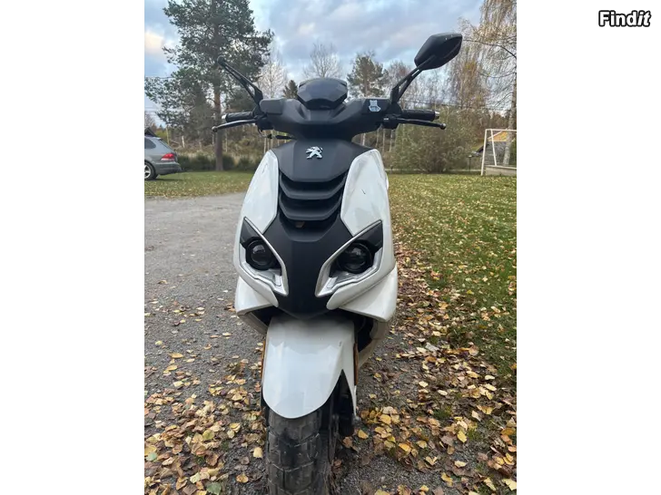 Säljes Speedfight 4