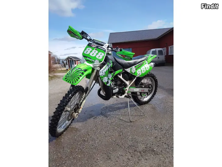 Säljes Kawasaki KX85 årsmodell 2007