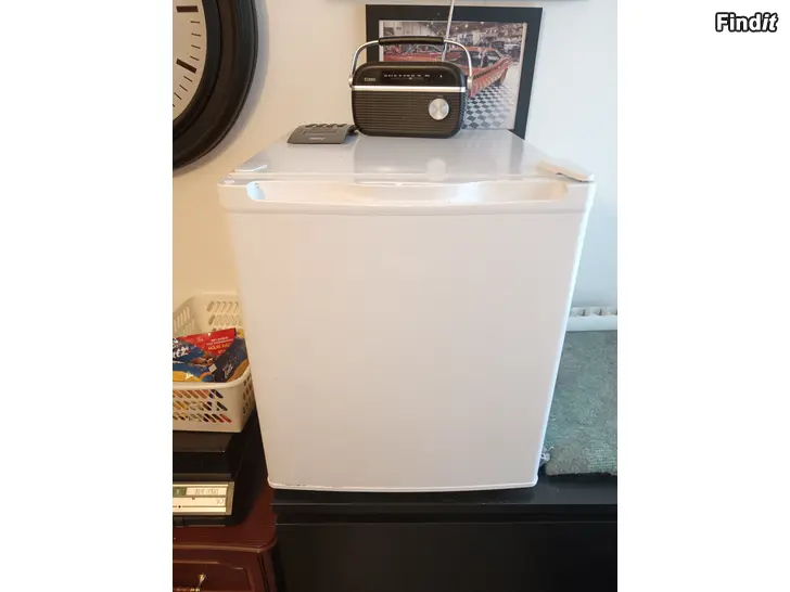 Myydään Jääkaappi