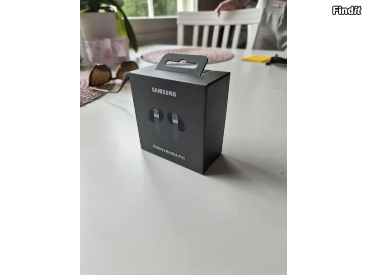 Hörlurar Samsung Buds 4 pro