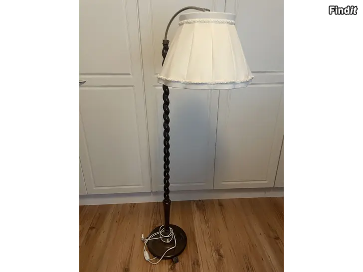 Säljes Golvlampa VINTAGE