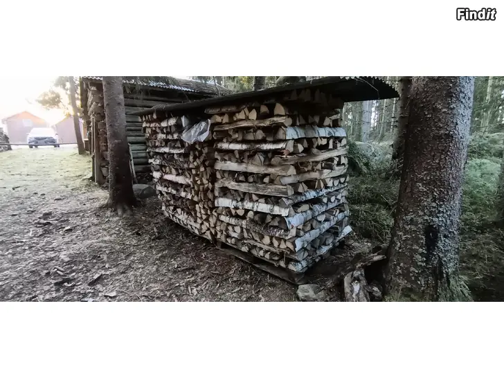 Säljes Kluven torr björkved