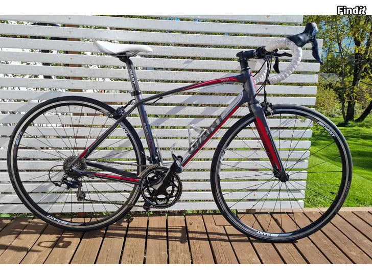 Säljes Giant Avail 3, damlandsvägscykel
