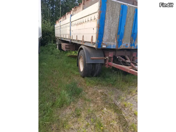 Säljes 2 axlad släpvagn säljes