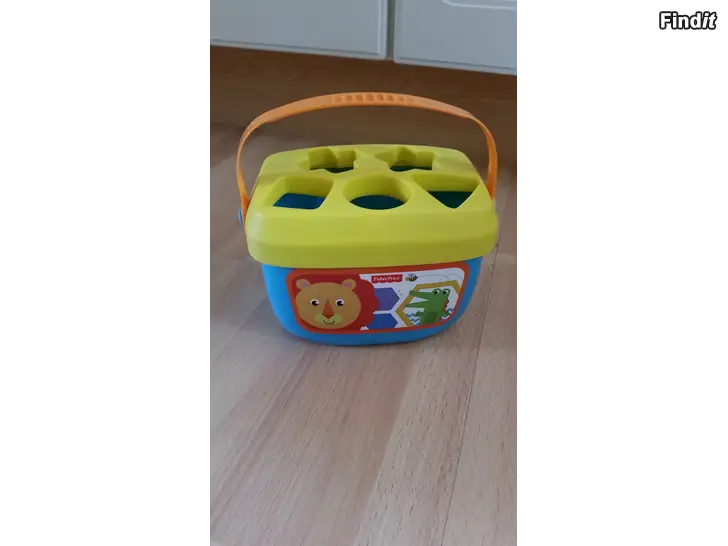 Myydään Fisher Price palikkalaatikko sinikeltainen 7e
