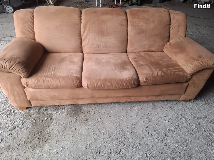Myydään Soffa