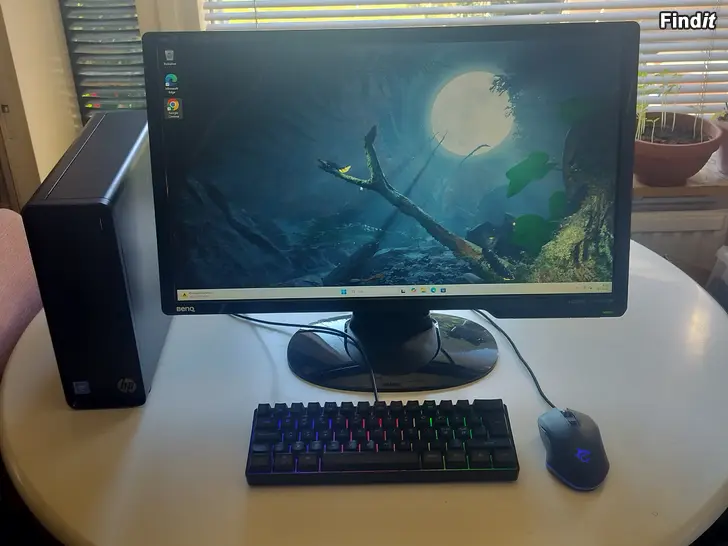 Säljes Hp. Slim Tietokonepaketti