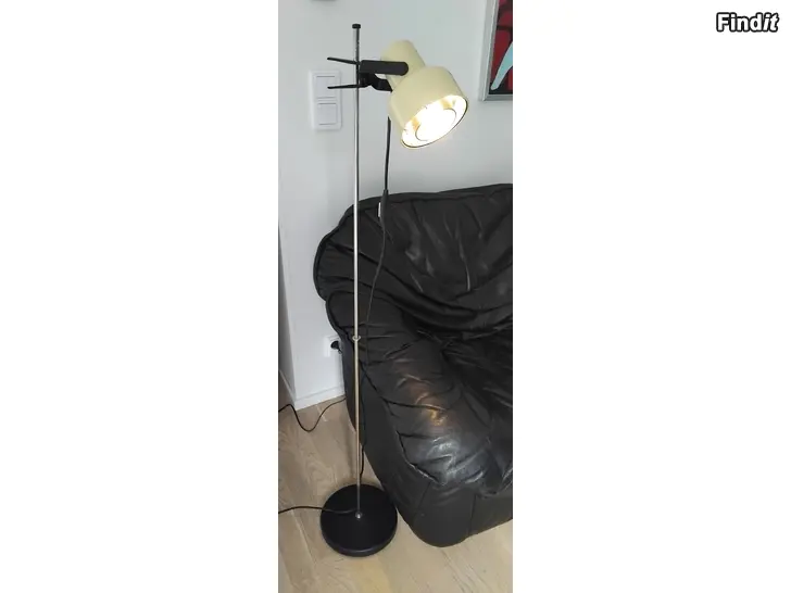 Myydään Retro golvlampa