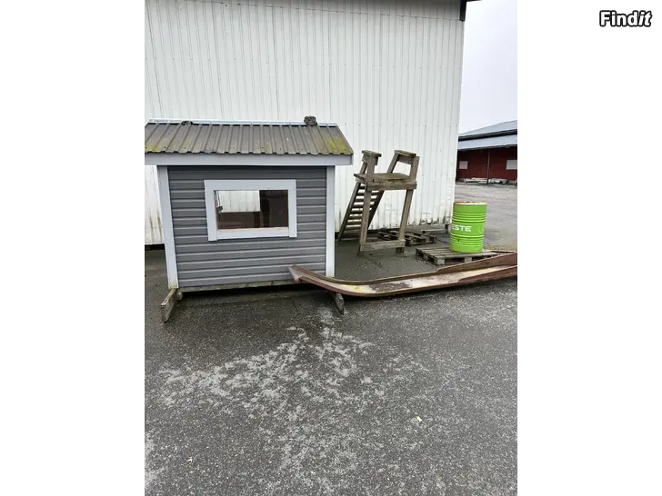 Myydään Lekstuga och rutchkana