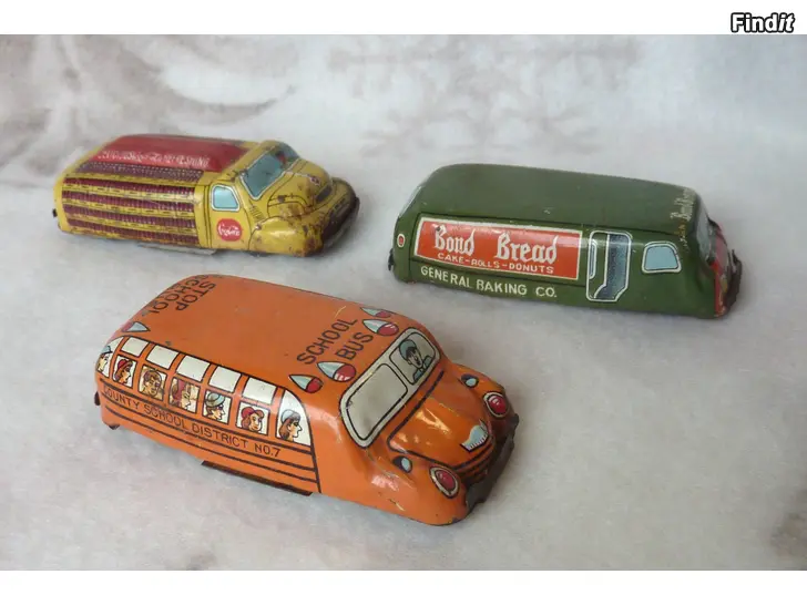 Myydään Pienet peltiset leikkiautot