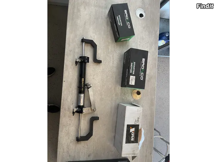 Säljes Hydraulstrningar,Startmotorer,Mönkiädäck