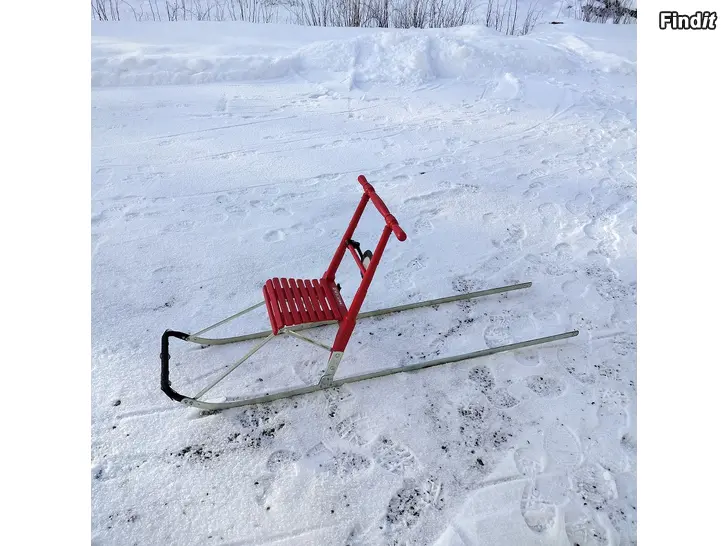 Säljes Sparkstötting