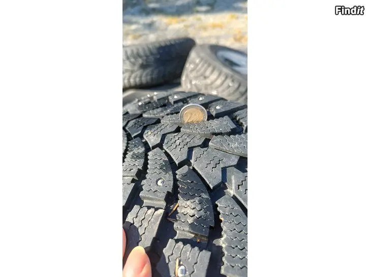 Myydään talvi-renkaat