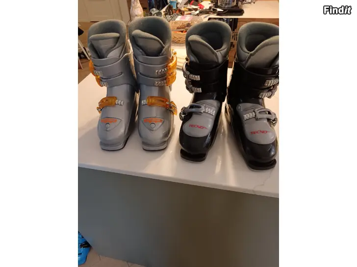 Säljes Slalomskor 38