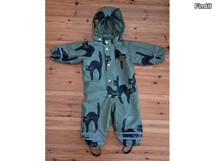 Myydään Mini Rodini kurahaalari, koko 74 cm