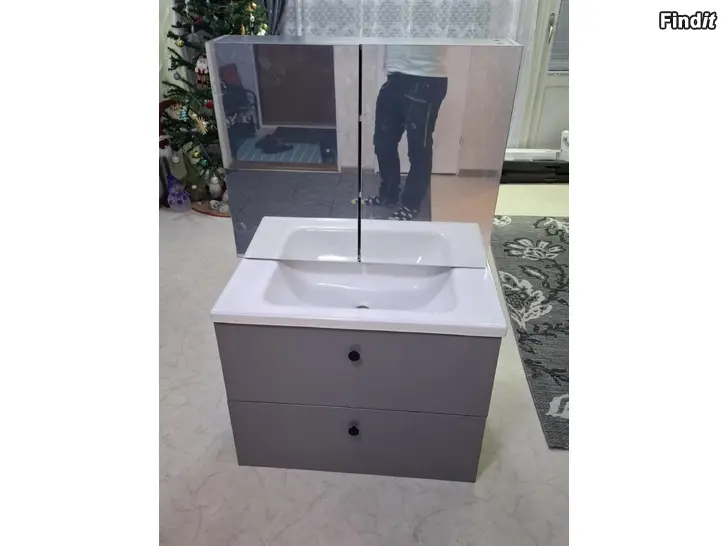 Säljes Badrumsmöbelset 80 cm