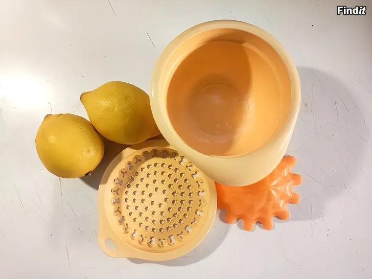 Myydään Tupperware-tavaraa