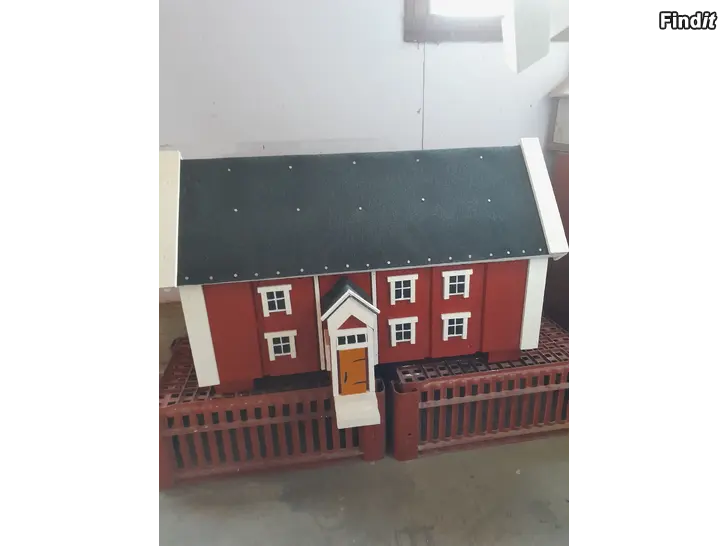 Säljes Liten Bondstuga