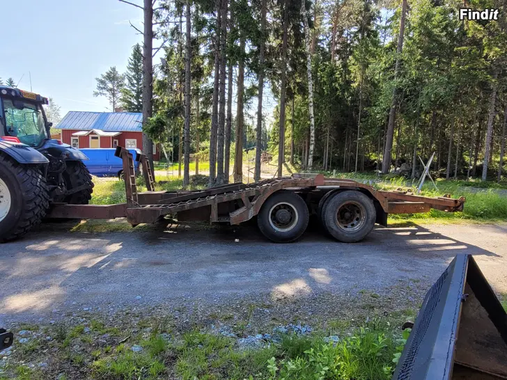 Myydään Traktorlavett