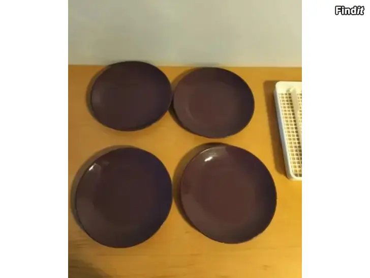 Myydään Lautaset matceramira