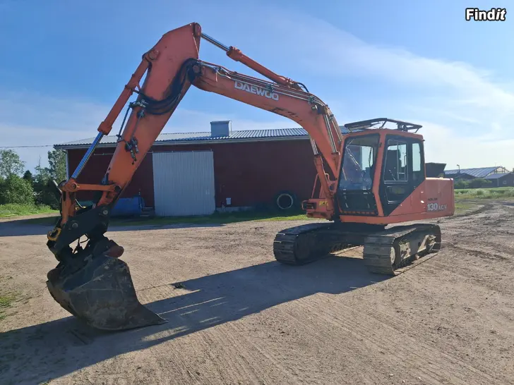 Säljes Daewoo 130 grävmaskin