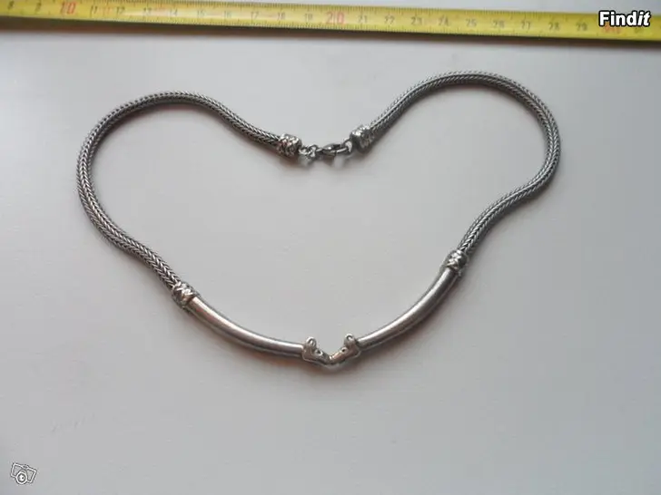 Myydään Kalevala Hirvenpää kääty 37,5g Hopea