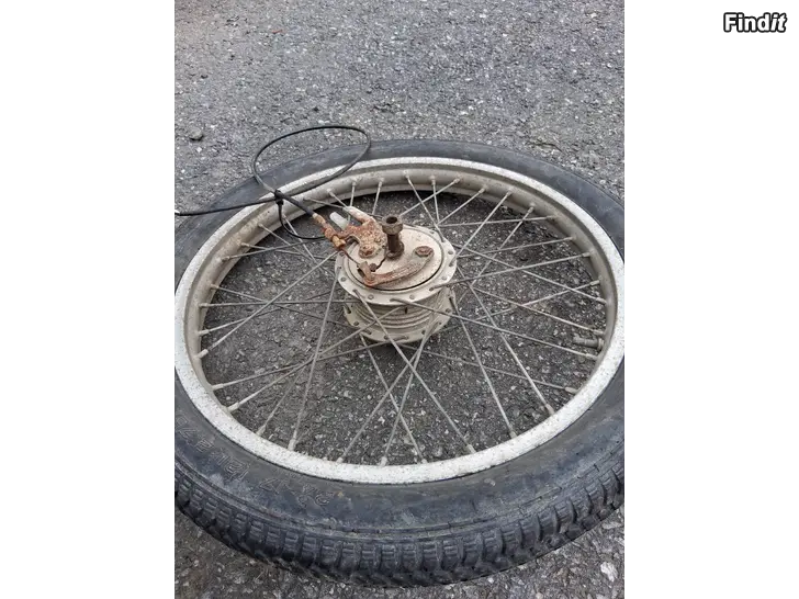Myydään Pappa tunturin etupyörä