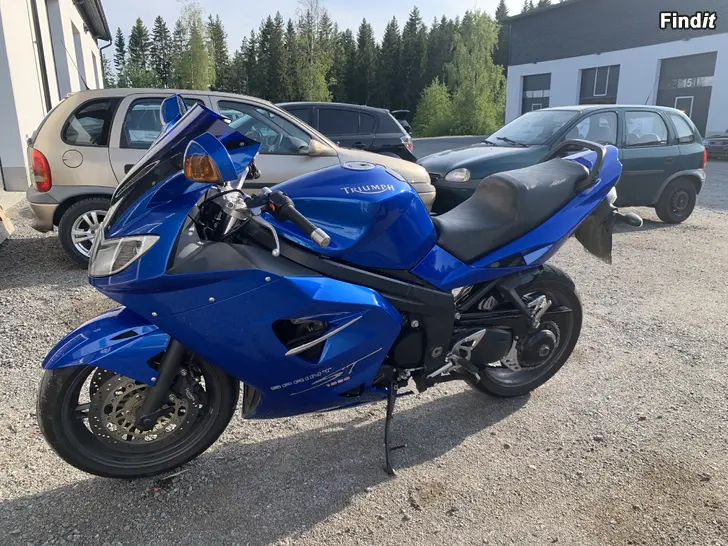 Säljes Triumph Sprint ST 1050cc