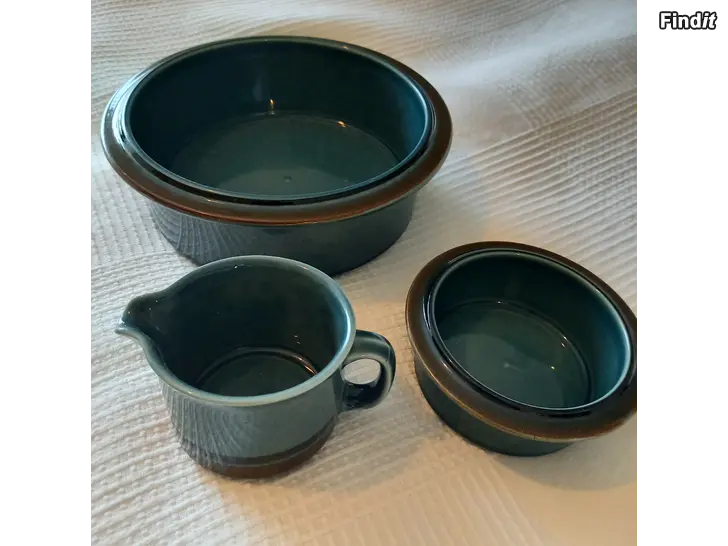 Myydään Arabia tarjoiluastiat Meri, 3-osaa