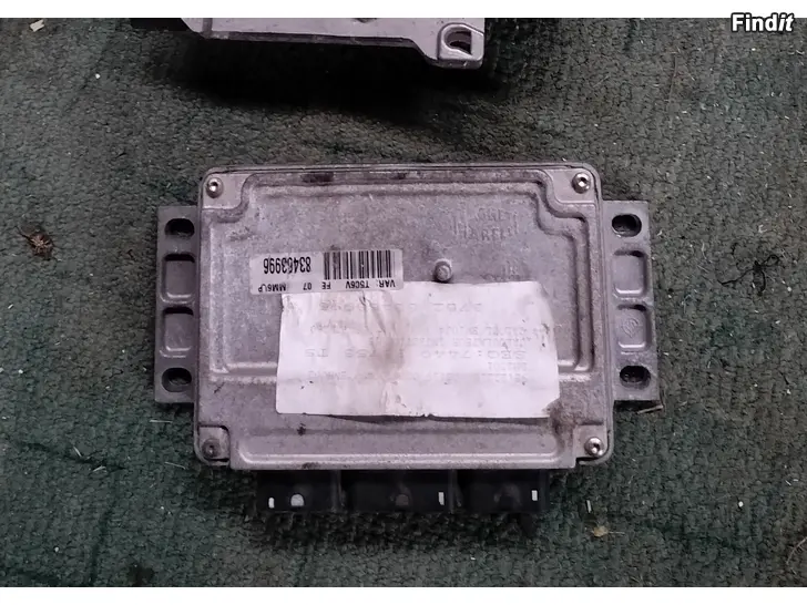 Myydään Ohjaus boksi Peugeot