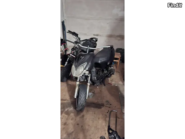 Säljes Keeway matrix