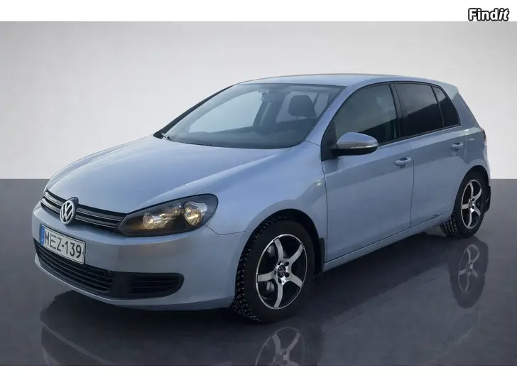 Säljes Volkswagen Golf  Hieno, huollettu ja juuri katsastettu