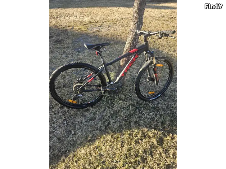 Säljes Trek Marlin 7 cykel