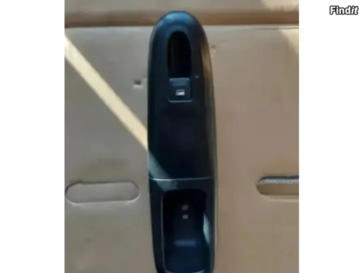 Myydään Lasinnostimen kytkin ilmasttoinin rele sähköikkunat rele