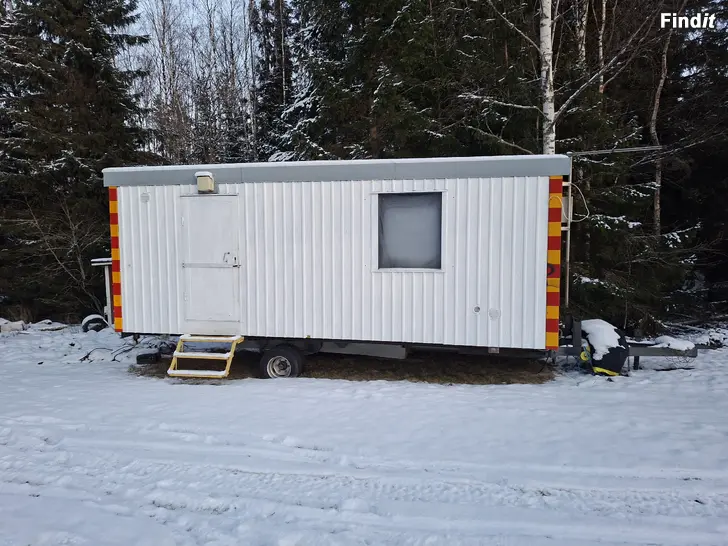 Myydään Traktori vetoinen asunto