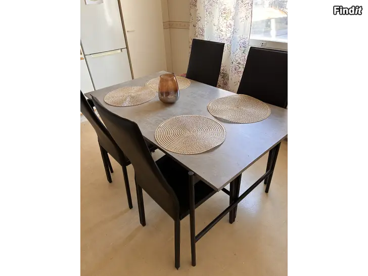 Säljes Ruokapöytä ja tuolit